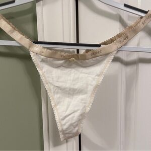 Skims Thong size XL NWOT
